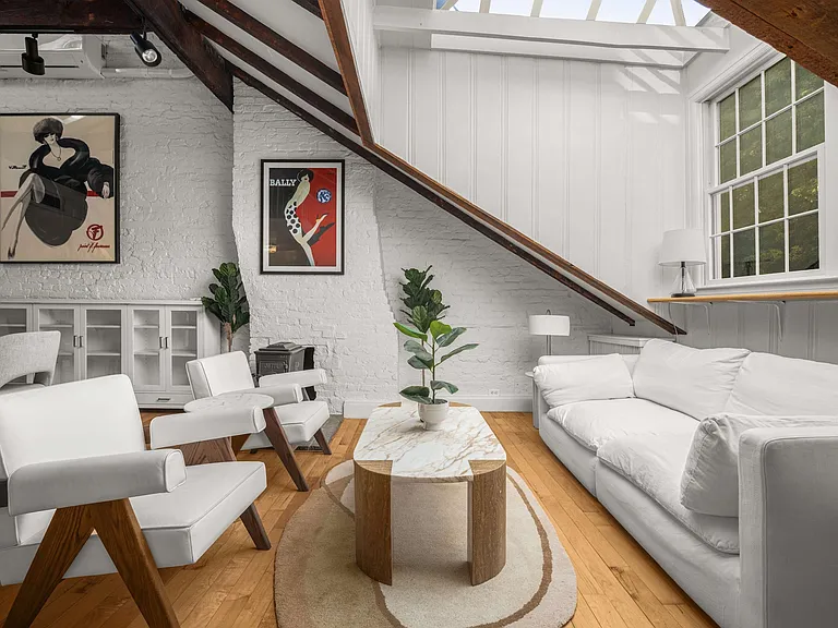 131 Macdougal St #1 — Photo 3