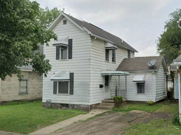 1008 Kenilworth Ave, Coshocton, OH 43812