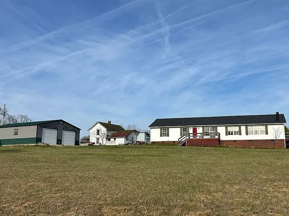 1369 Brims Grove Rd, Pinnacle, NC 27043