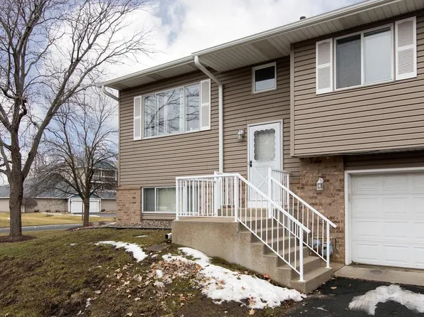 7608 157th St W APT B, Apple Valley, MN 55124