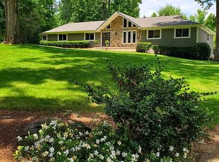 1328 Reece Rd, Woodstock, GA 30188