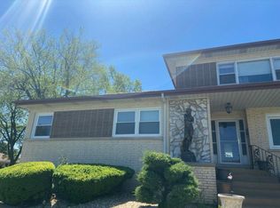 3000 Downing Ave APT 2, Westchester, IL 60154