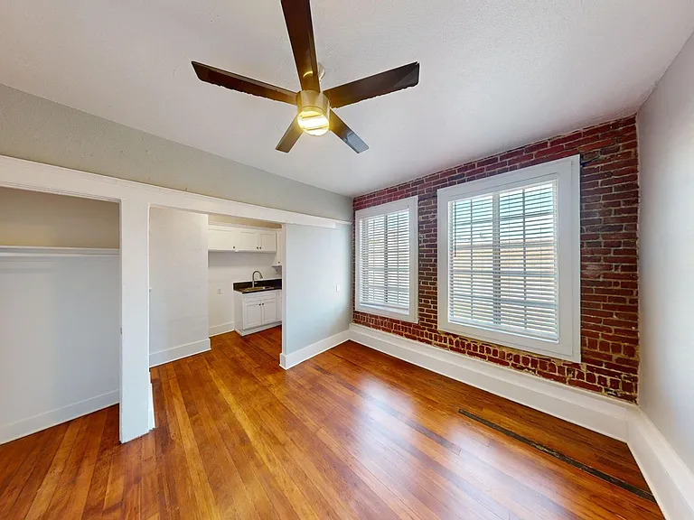 BRD - 2626 N. BROADWAY — Photo 2
