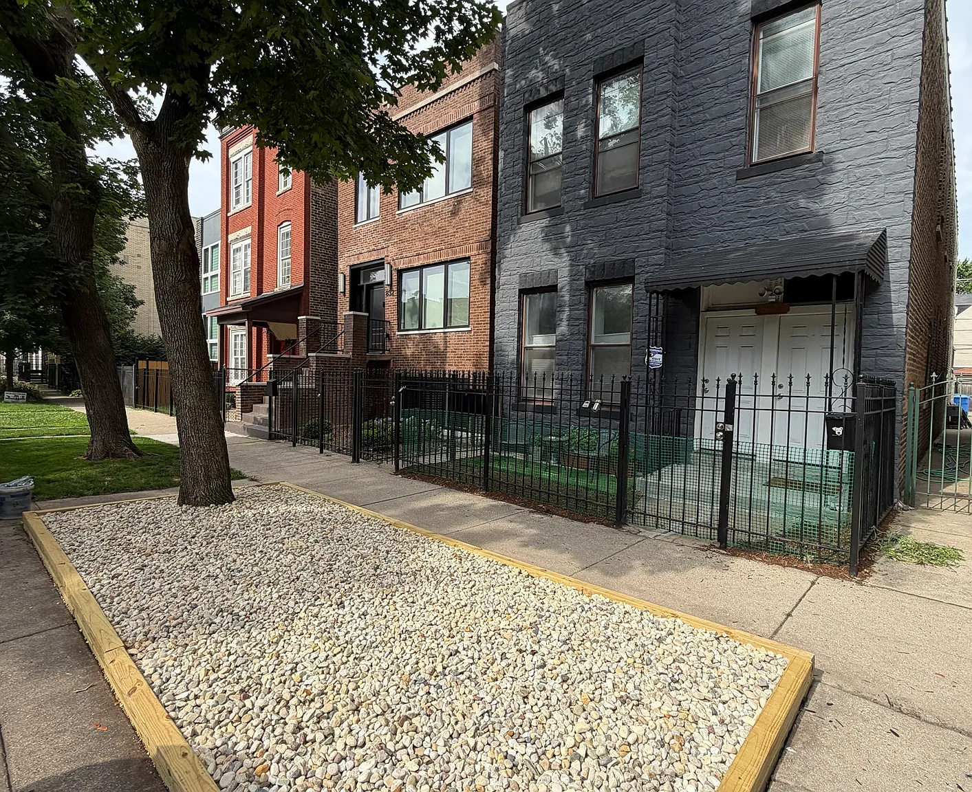 2 bed, 800 sqft, $1,780 — Photo 1