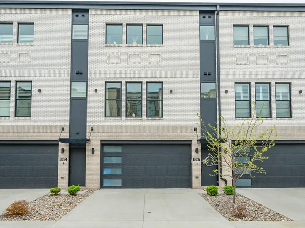 1327 Keosauqua Way, Des Moines, IA 50309