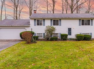 3095 Malibu Dr, Warren, OH 44481