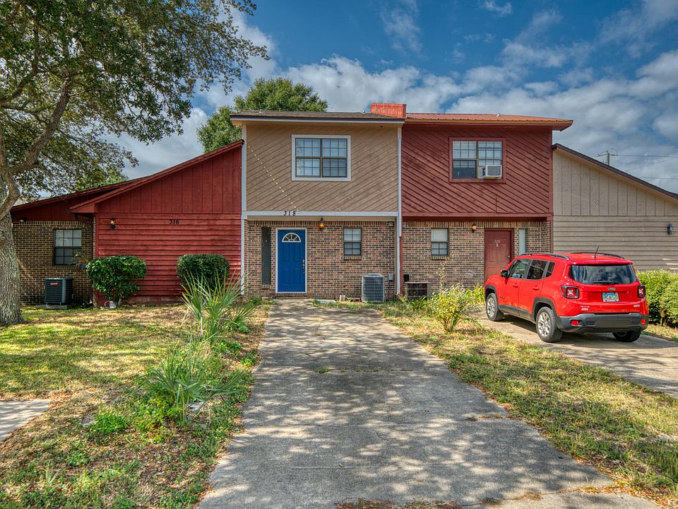 1st image of 318 Davenport Ct