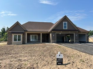 377 Rumford Rd, Greece, NY 14626