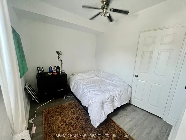 454 Bloor St W #4 — Photo 5