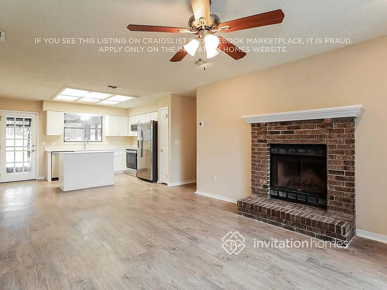 8438 Sand Point Dr W — Photo 5