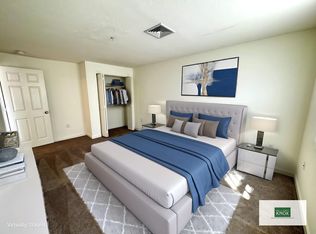 115 Lilac Ln, Dover, NH 03820