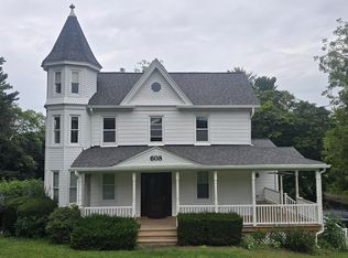 608 S Main St, Mount Airy, MD 21771