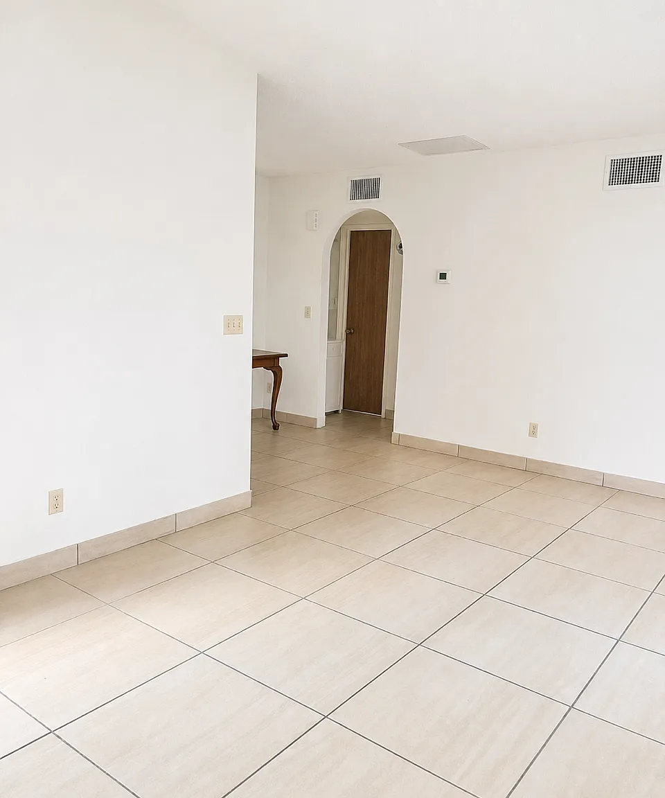 440 Sendero Loro - C — Photo 2