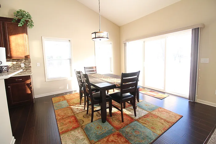 1166 Lenox Ct — Photo 8