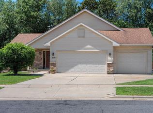 1019 21st Street, Prairie Du Sac, WI 53578