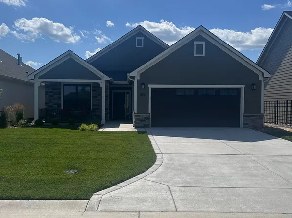 135 S Heritage Way, Andover, KS 67002