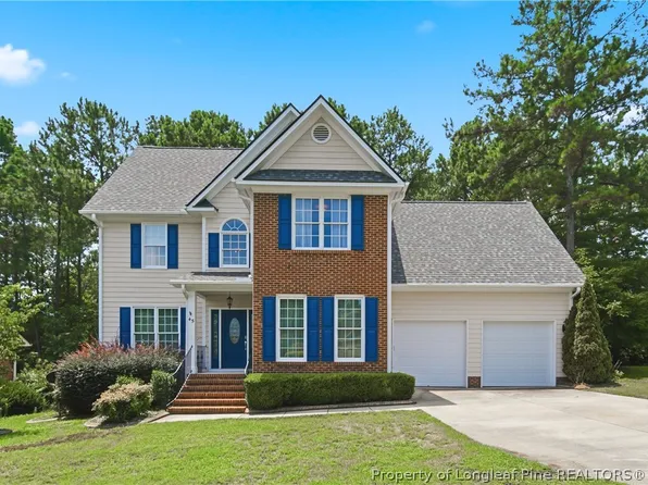 45 Shining Water Ln, Spring Lake, NC 28390