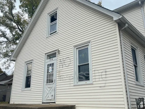 1516 N 9th St, Burlington, IA 52601