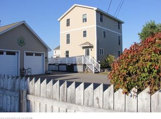 9 Golden Ave, Biddeford, ME 04005