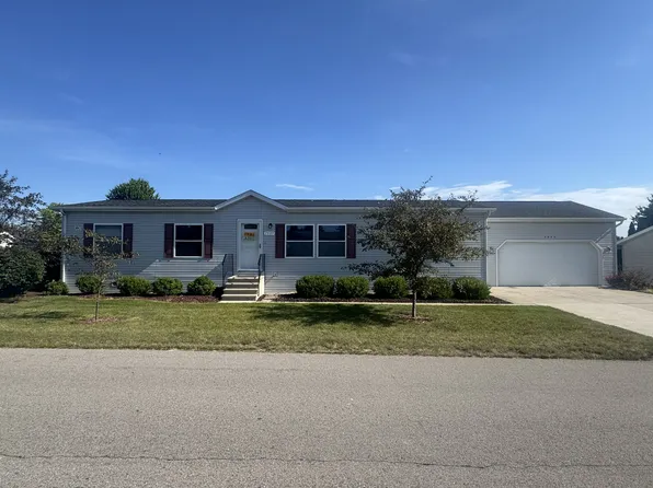 7537 Curry St SE #21, Caledonia, MI 49316
