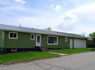 27 Minnesota Ave, Wilton, ND 58579