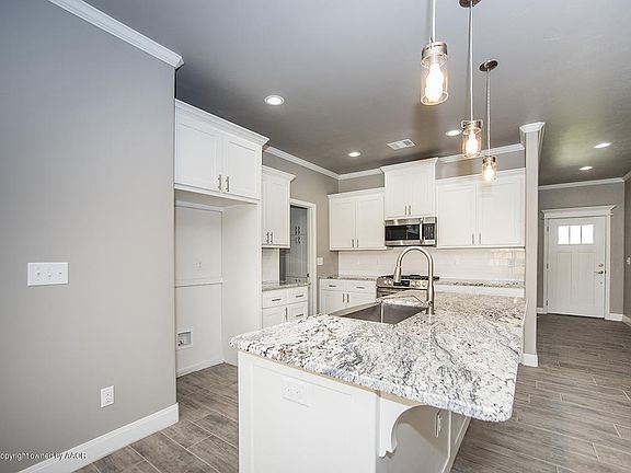 5th image of 19 Grace Wood Ln