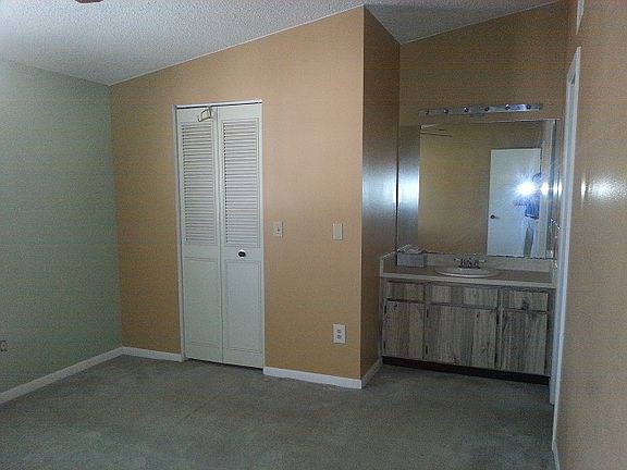 Bedroom 1 upstair
