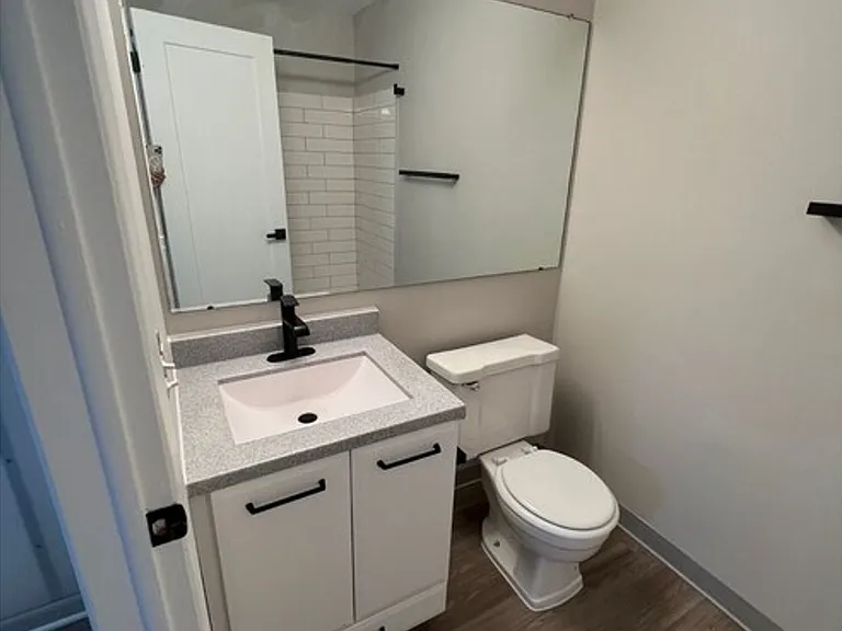 620 S Center St — Photo 8