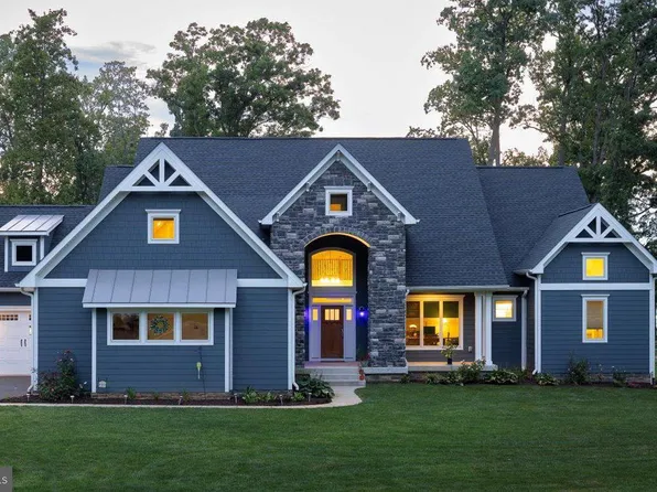 579 Ark Ave, Bumpass, VA 23024