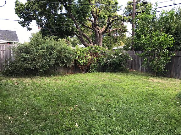 4th image of 3333 Mayfair Dr