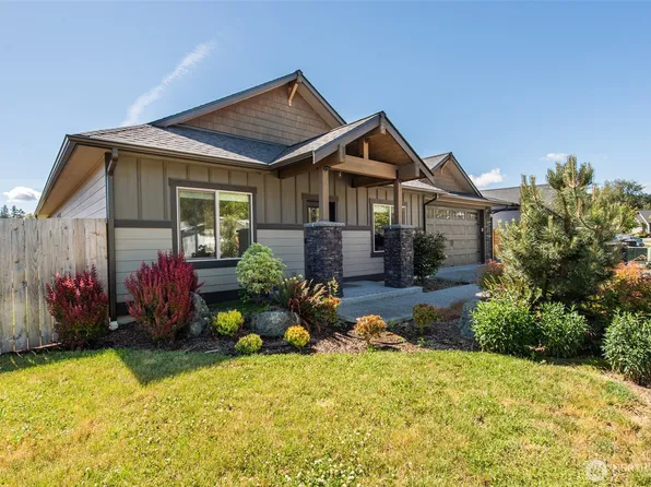 390 Broadmoor Street, Sequim, WA 98382