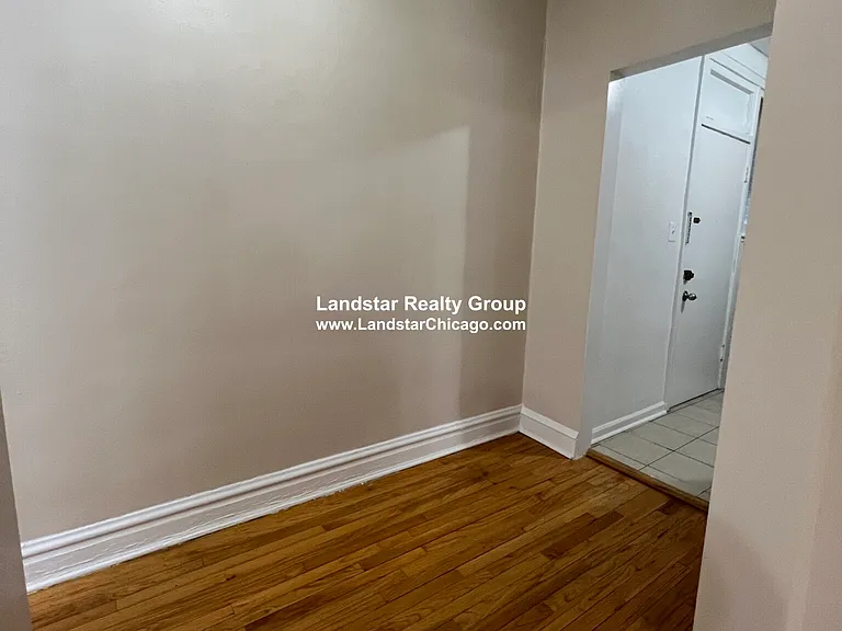 4931 N Whipple St #2E — Photo 24