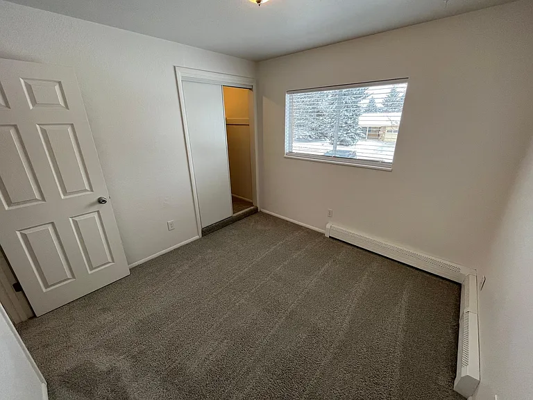 3520 Sheridan Ave — Photo 33
