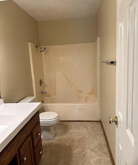 1602 W Lynn St #A — Photo 5