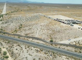 15000 S Frontage Rd, Yucca, AZ 86438