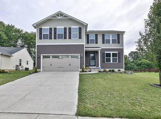 110 Wooded Ridge Dr, Amelia, OH 45102