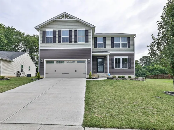 110 Wooded Ridge Dr, Amelia, OH 45102