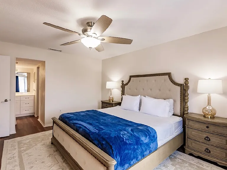 6102 Whiskey Creek Dr #303 — Photo 17