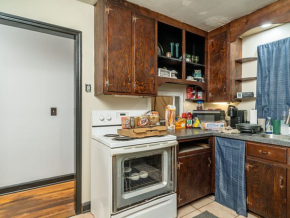 3rd image of 11147 Phillips Store Rd