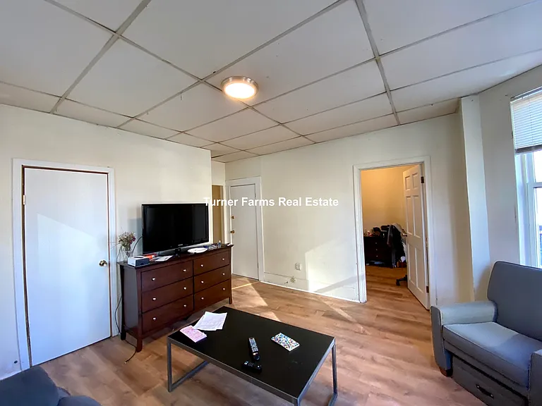 1572 Tremont St #2F — Photo 18