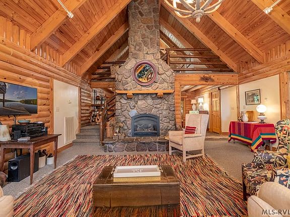 5th image of 267 Forest Ct