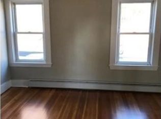 187 Beach St APT 3, Marlborough, MA 01752