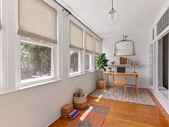 5th image of 1605 11th Ave #2