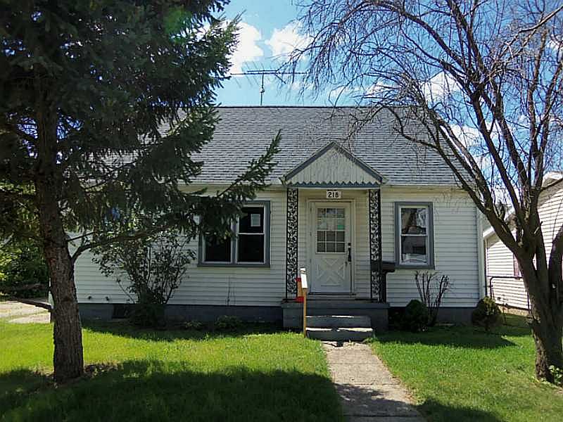 1st image of 218 Talbot Ave