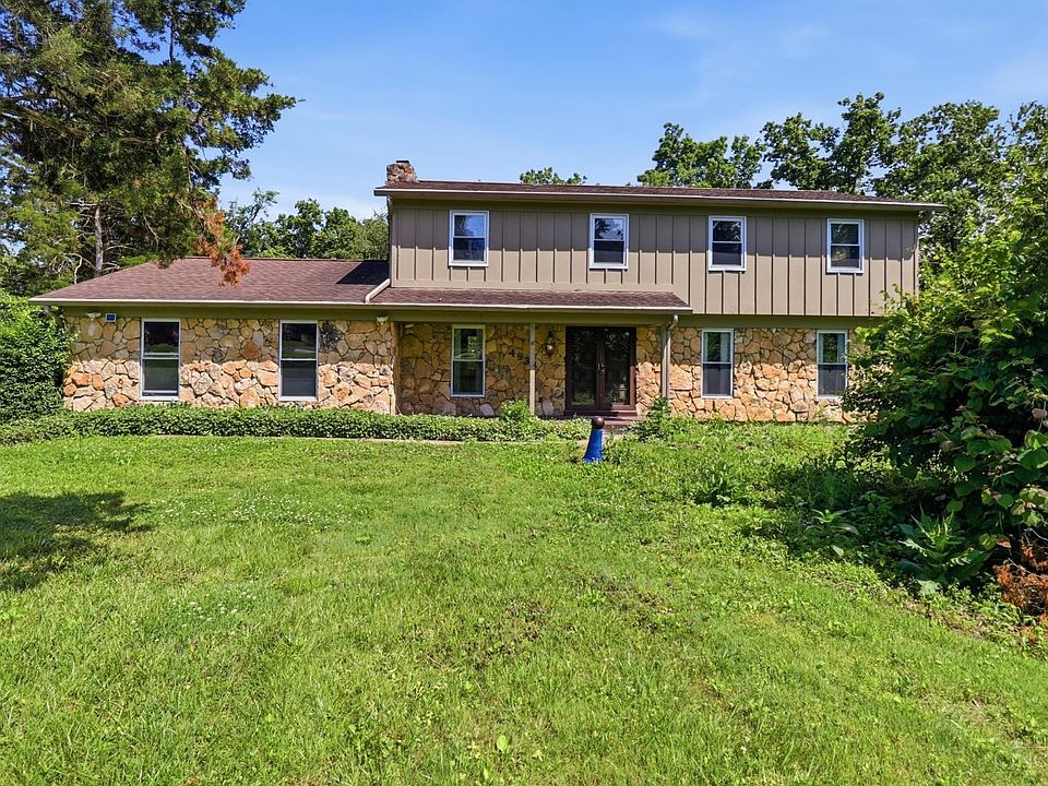 1st image of 4938 Beechwood Rd