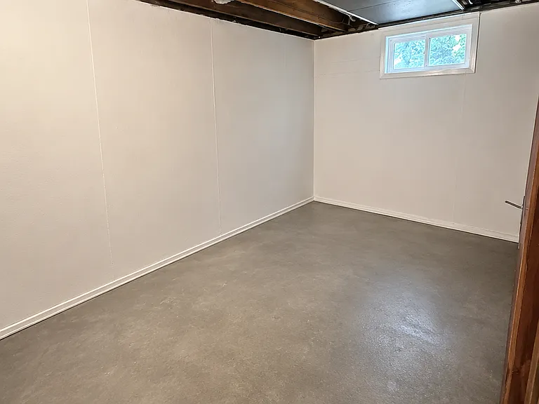 1201 Duenke Dr — Photo 12