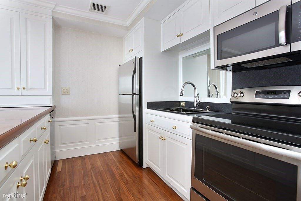 2 Commonwealth Ave APT 11H, Boston, MA 02116 | Zillow