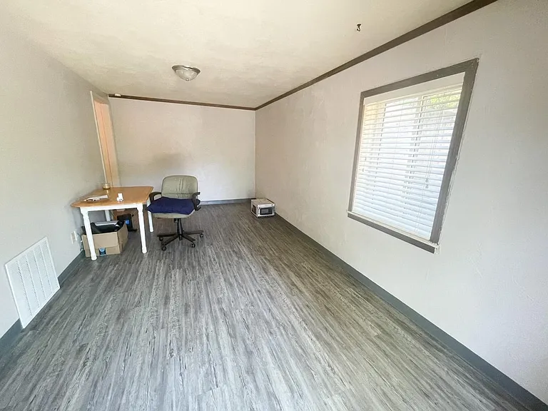 1917 Anderson Ave #1 — Photo 3