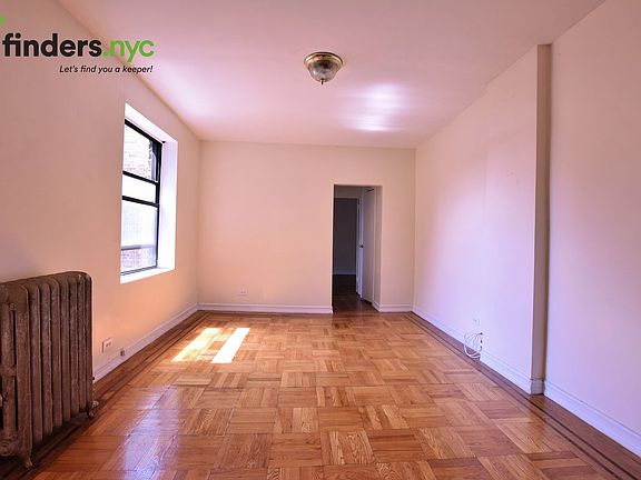 5th image of 615 W 186th St APT 6F