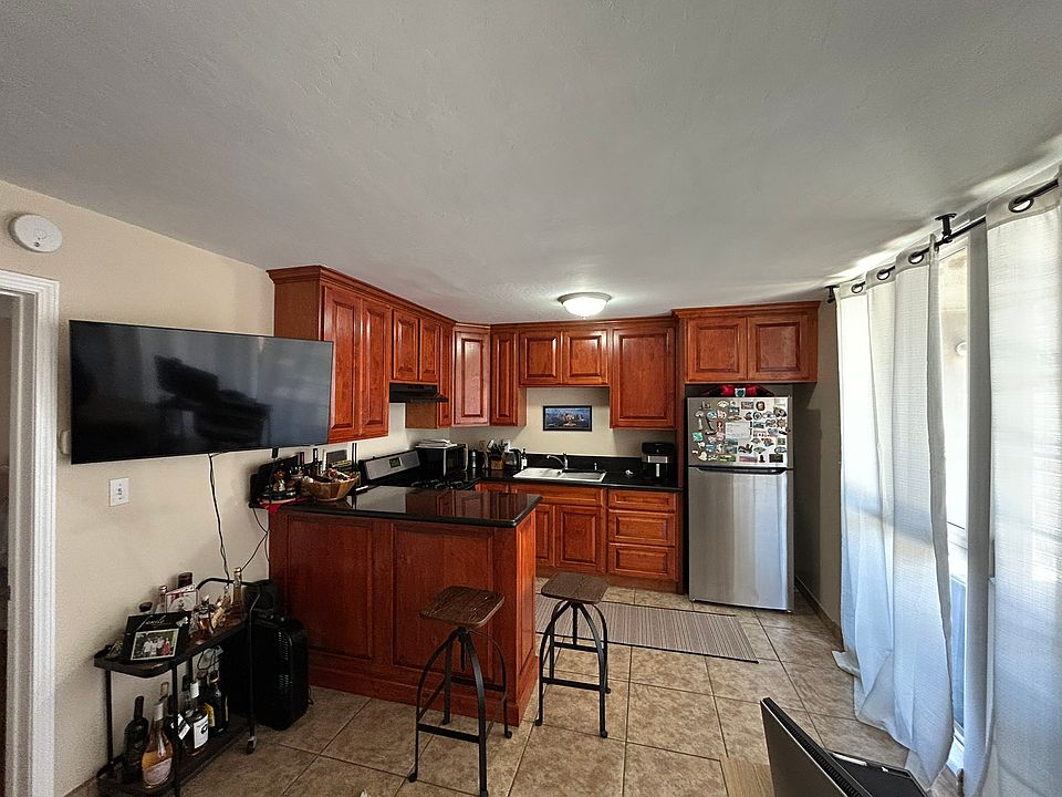 Photo of current tenants furniture. Refrigerator is NOT included.